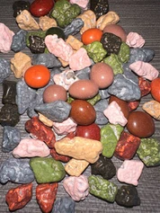 Chocolate Manufacturer Custom Bulk Chocolate Stone Candy Stone Shaped Pebbles Chocolate